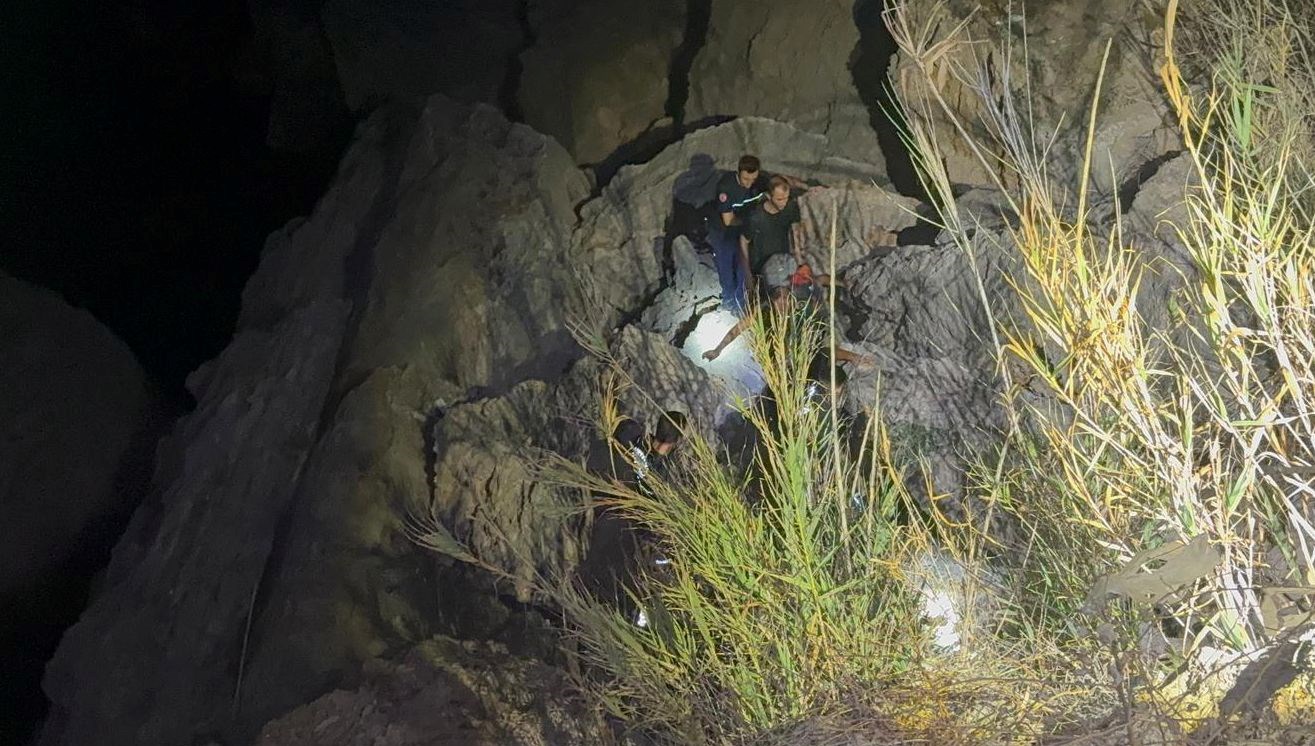 balik tutmak isterken mahsur kaldilar eW2bLJKz.jpg