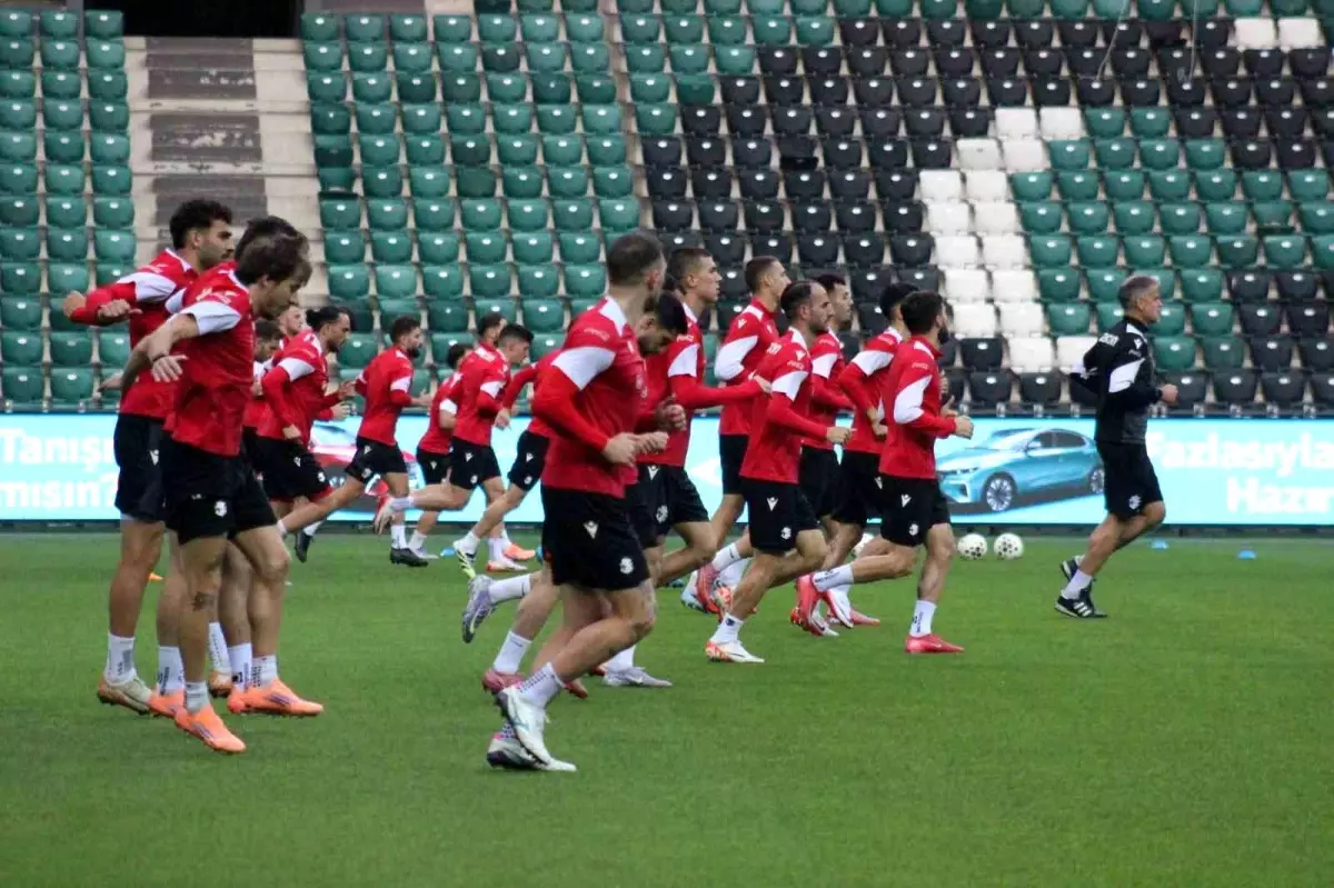 gurcistan turkiye maci icin kocaelide son antrenmanini yapti msKwP4BJ.jpg