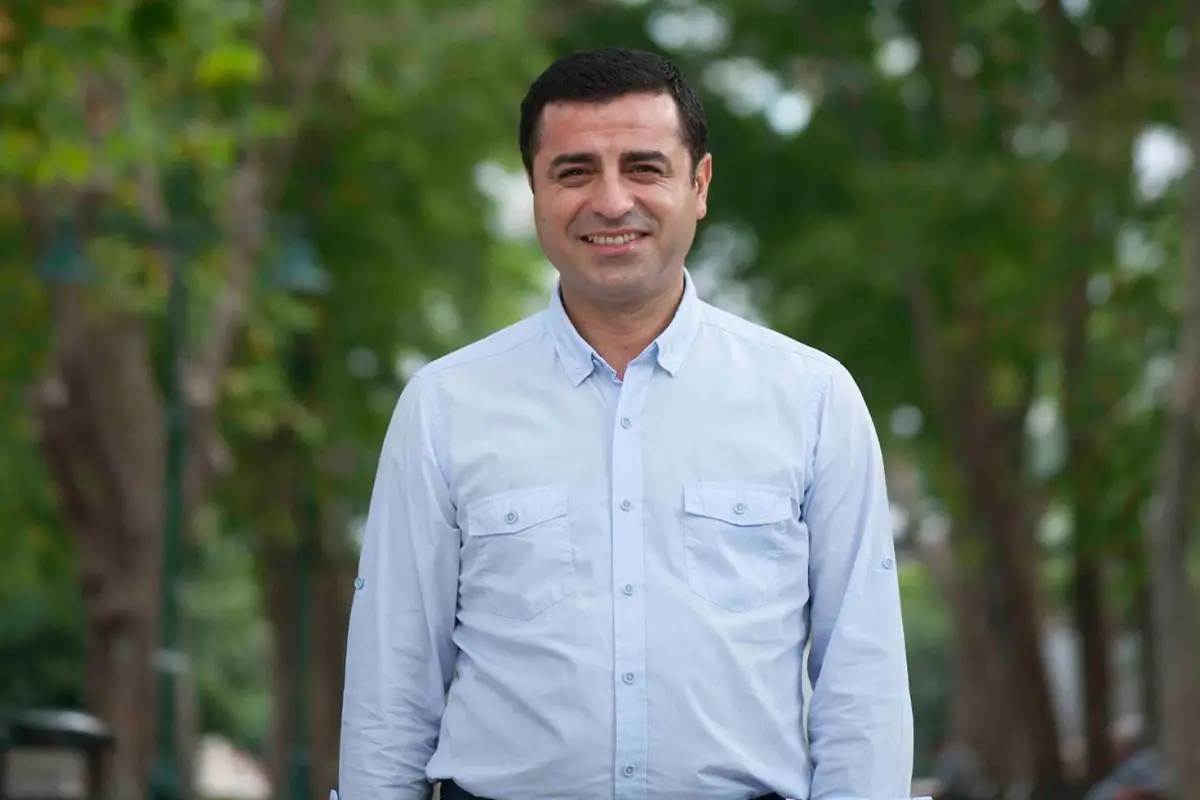 bahceliden sonra bir demirtas cikisi daha partinin agir topu net konustu lv4fRQ7Y.jpg