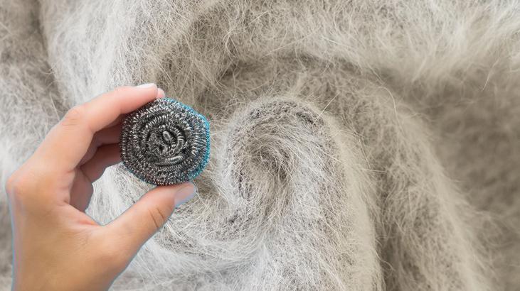 bulasik teliyle 1 dakikada tuylerden kurtulun kiyafetler parlayacak tXrXOVbL.jpg