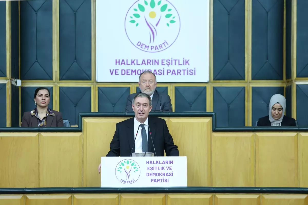 dem partili bakirhan kobani davasinda arkadaslarimizin sucsuzlugu netlesmistir Tn5RzGXv.jpg